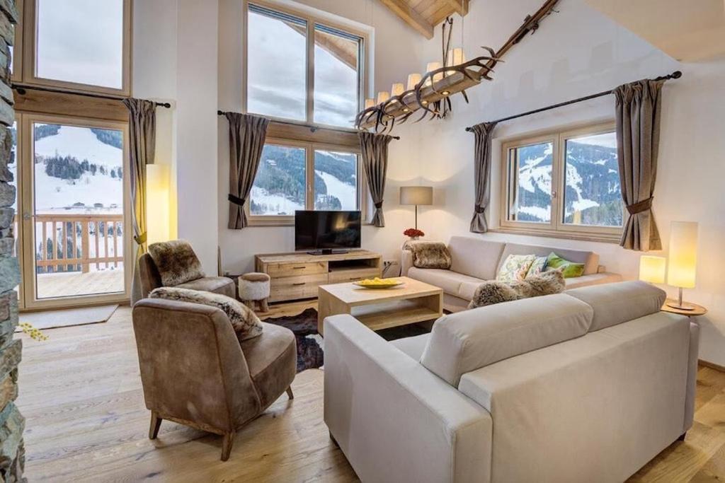 Chalet Ausblicklodge Mühlbach am Hochkönig エクステリア 写真